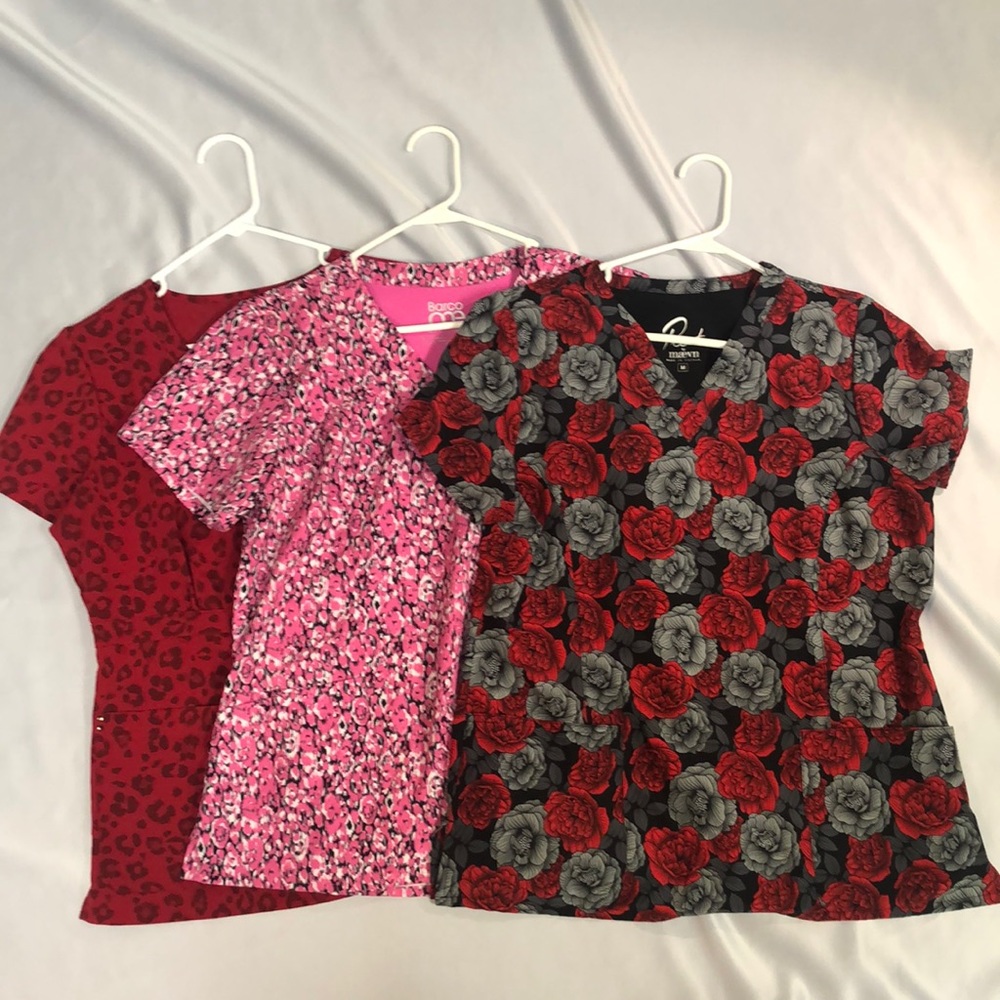 3 pack of Women’s Scrub Tops